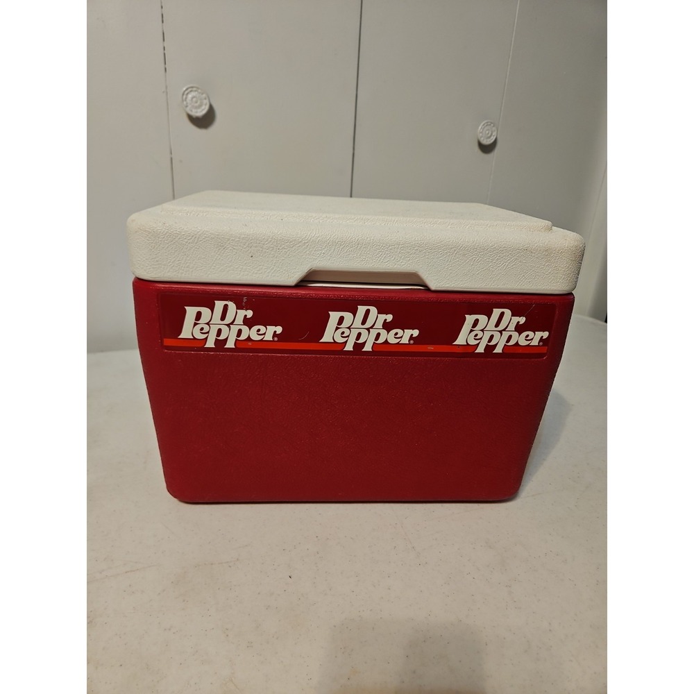 Vintage Dr. Pepper Lunch Cooler/Ice Chest Drink Holder by IGLOO 10HX14.5LX9.5